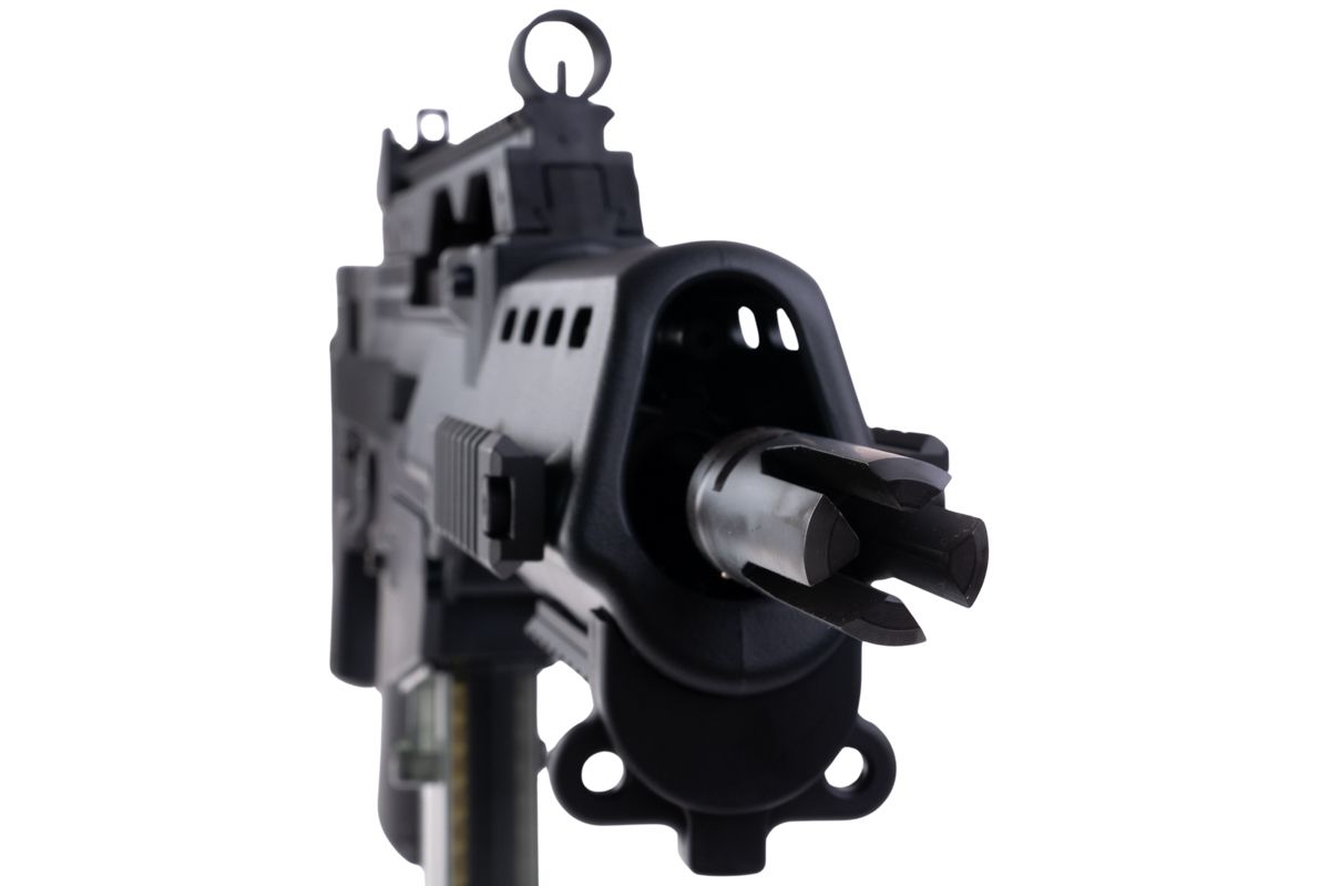 VFC G36KV airsoft rifle front close-up showing pronged flash hider, hooded front sight and vented handguard.